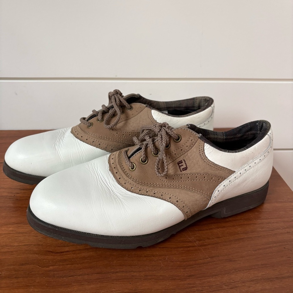 Footjoy Women’s Golf Shoes Softjoys Terrains Size 7 M 98308 White Brown Cleated